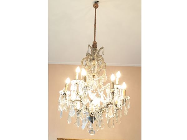 Lampadario in metallo rivestito in vetro e cristallo