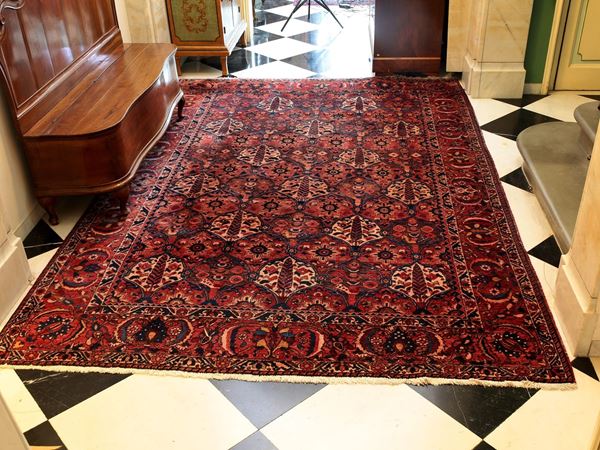 Persian Bakthiari carpet of old manufacture  - Auction Lazzi's House - first part Furniture, paintings, Murano glass, curiosities - Maison Bibelot - Casa d'Aste Firenze - Milano