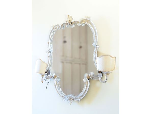 A small Murano blown glass mirror with appliques  (Fifties)  - Auction Lazzi's House - first part Furniture, paintings, Murano glass, curiosities - Maison Bibelot - Casa d'Aste Firenze - Milano