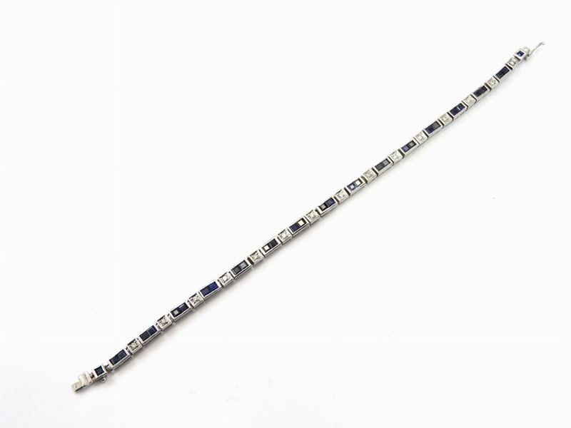 Bracciale Tennis in Oro Bianco con Diamanti e Zaffiri