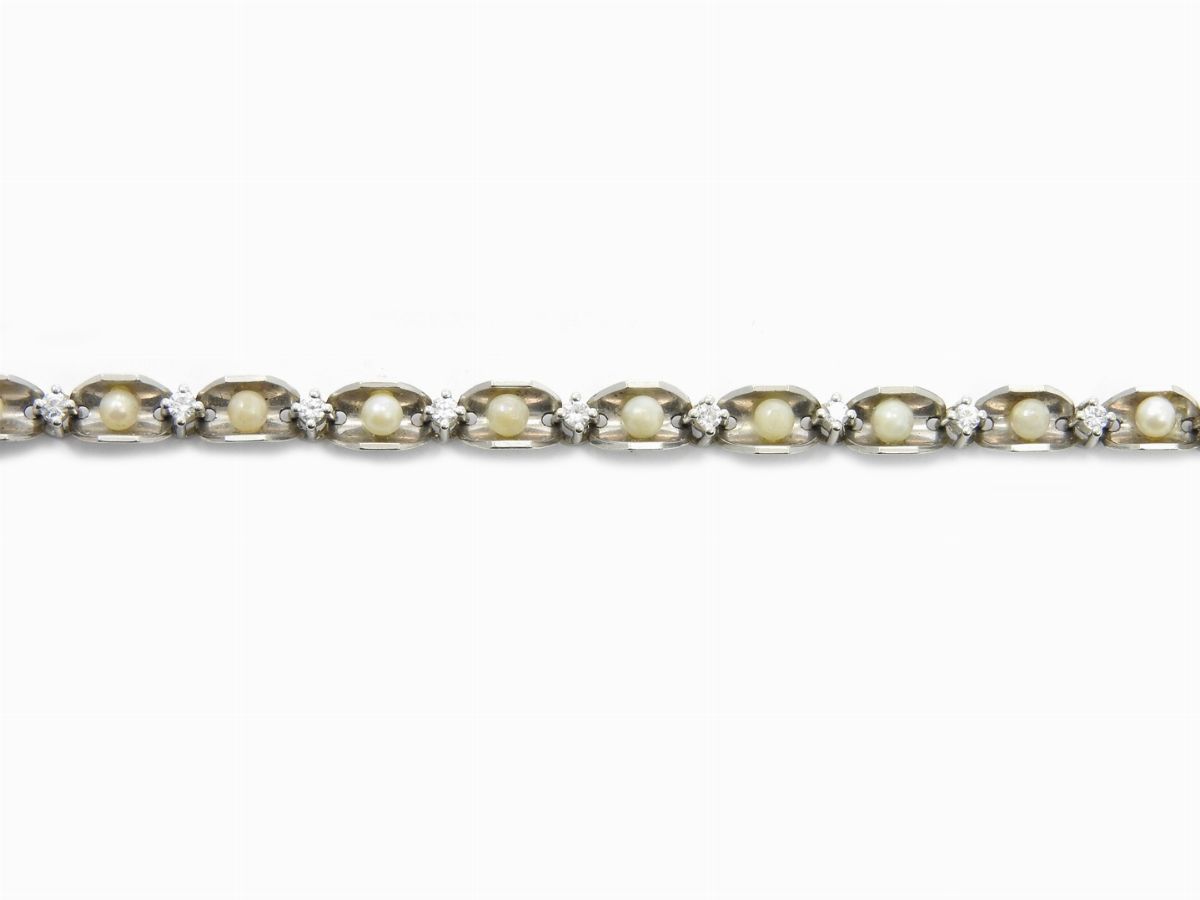 Bracciale in Oro Bianco, Diamanti e Perle