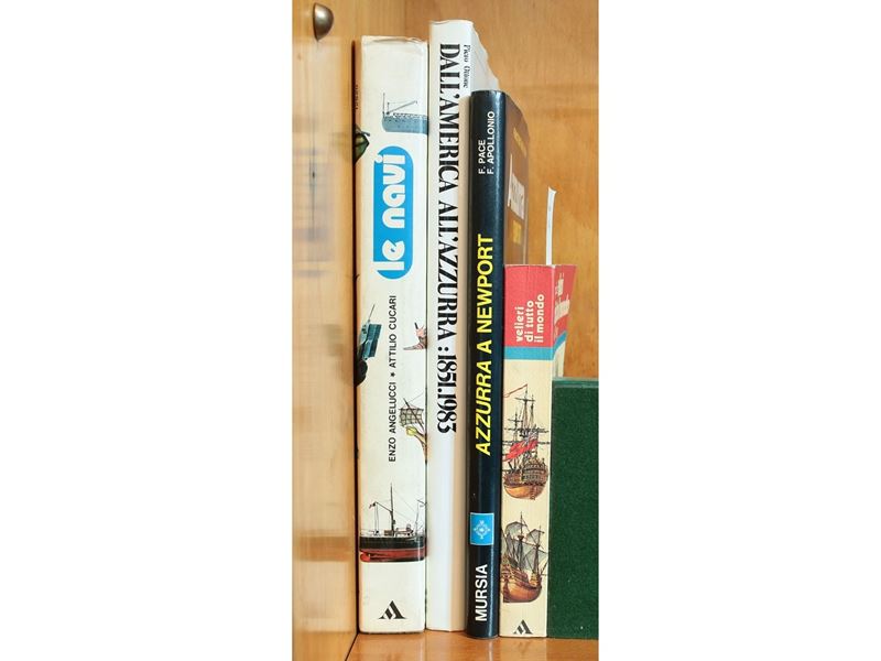 Lotto di Libri di Argomento Nautico