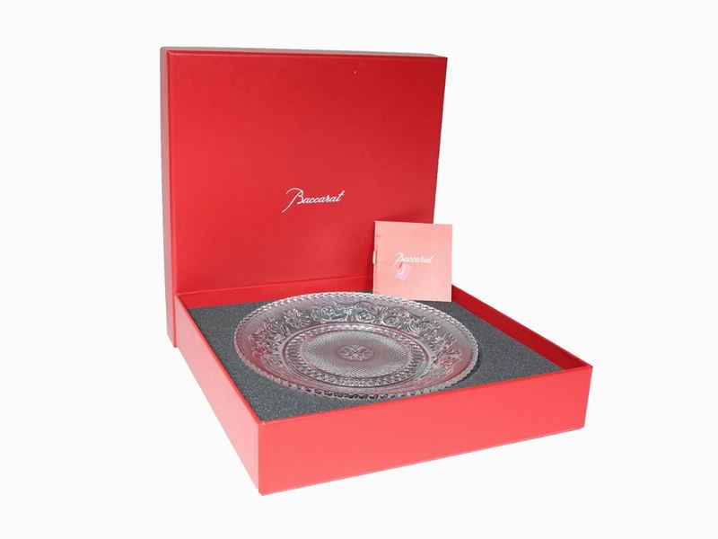 Serie di Dodici Piatti in Cristallo Pressato Baccarat, Modello Arabesque