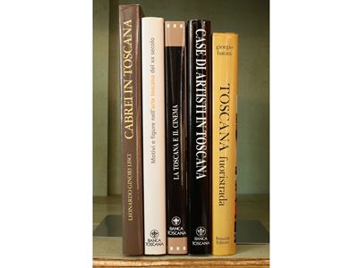 Lotto di Libri sulla Toscana, tra Arte e Curiosità