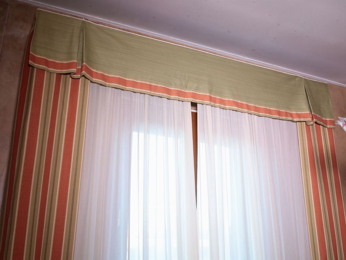 2 Aste Per Tende Regolabili 50-85 Cm - Con Ganci Autoadesivi E A Vite, Per Finestre, Armadi, Bianco - Foto 9