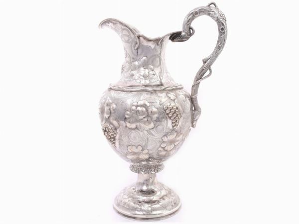 A large sterling silver pitcher, Tiffany&Co.