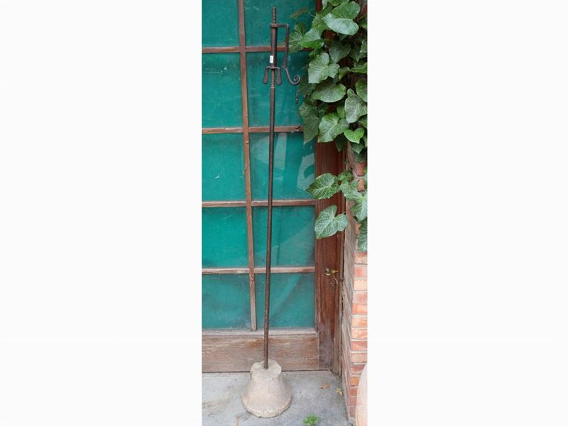 Fusto per Lampada in Ferro Battuto