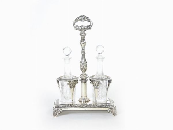 A silver cruet  (second half of 19th century)  - Auction Furniture, Old Master Paintings, Silvers and Curiosity from florentine house - Maison Bibelot - Casa d'Aste Firenze - Milano