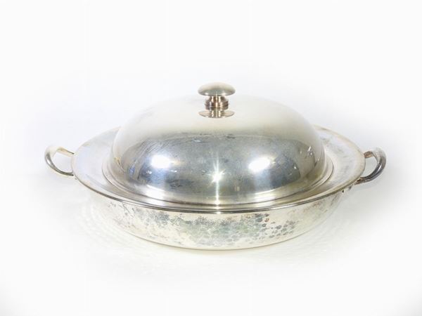 A sheffield casserole dish  - Auction Furniture, Old Master Paintings, Silvers and Curiosity from florentine house - Maison Bibelot - Casa d'Aste Firenze - Milano