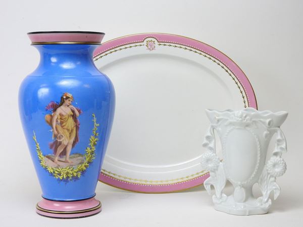 A porcelain items lot  - Auction Furniture and Old Master Paintings - Maison Bibelot - Casa d'Aste Firenze - Milano