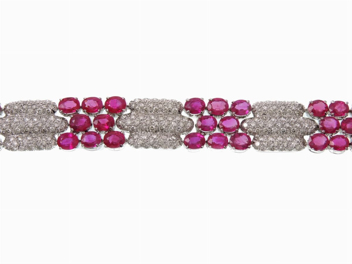 Bracciale in Oro Bianco, Diamanti e Rubini