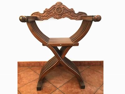 Sedia Savonarola in Noce