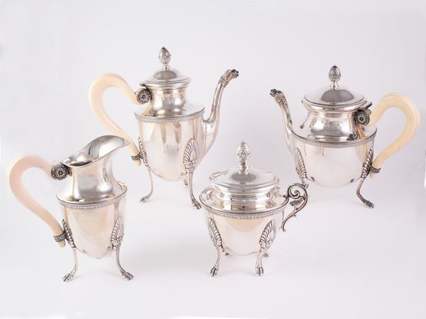 A silver tea and coffe service  - Auction Furniture and Paintings from Palazzo al Bosco and from other private property - Maison Bibelot - Casa d'Aste Firenze - Milano