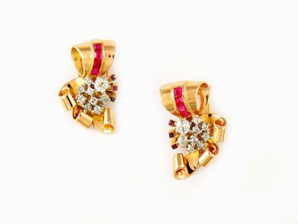 Pink gold earrings with diamonds and synthetic rubies