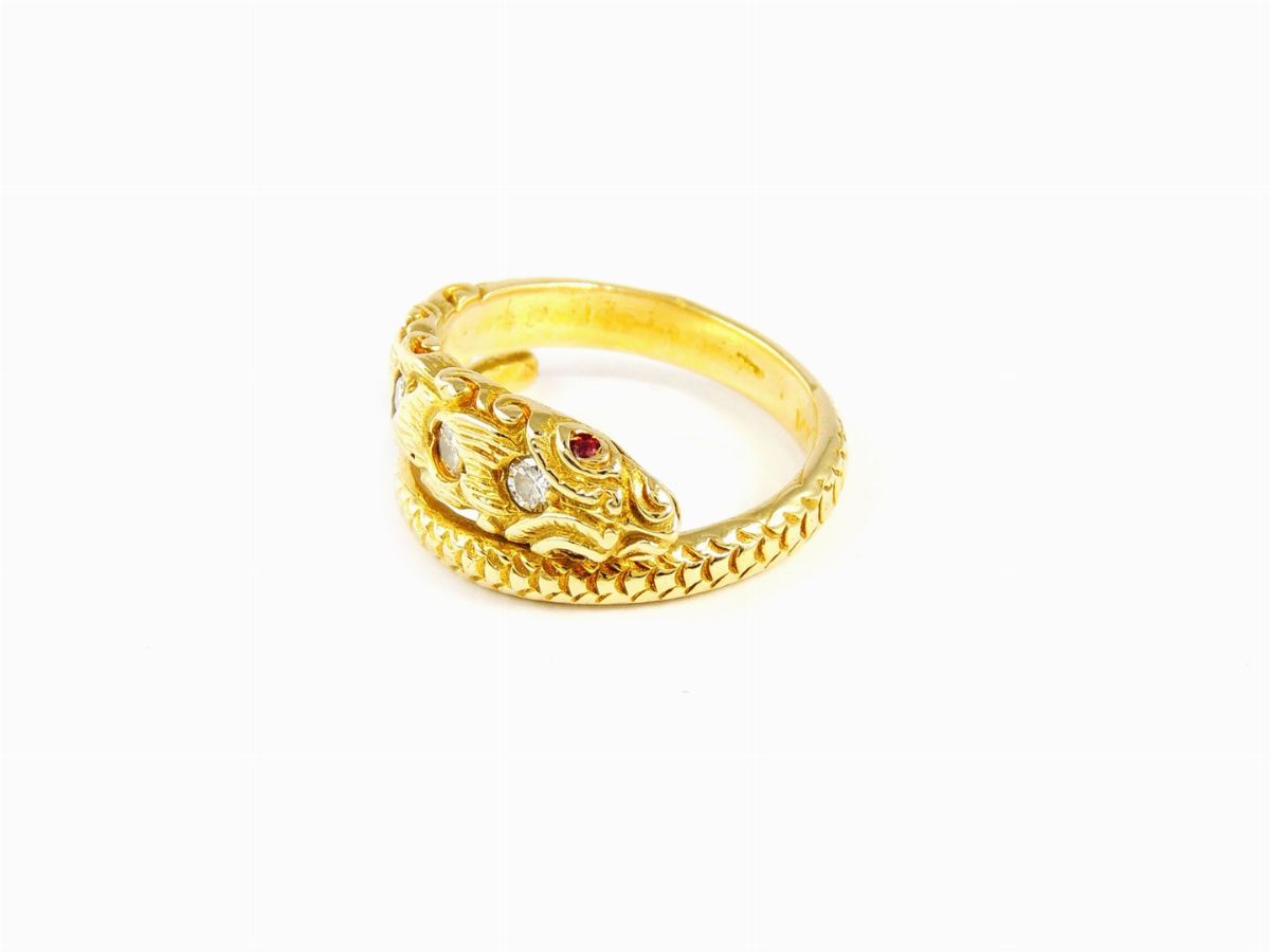 Anello Animalier in Oro Giallo 585/1000 con Diamanti e Rubini