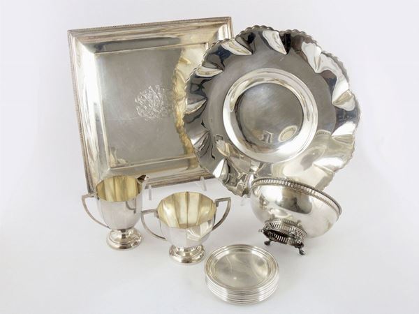 A silver plated tableware lot