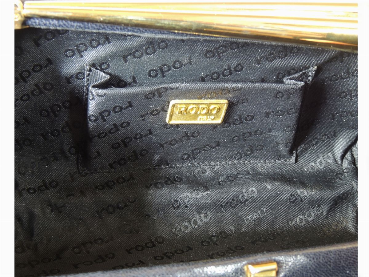 Clutch in Pelle Nera Rodo