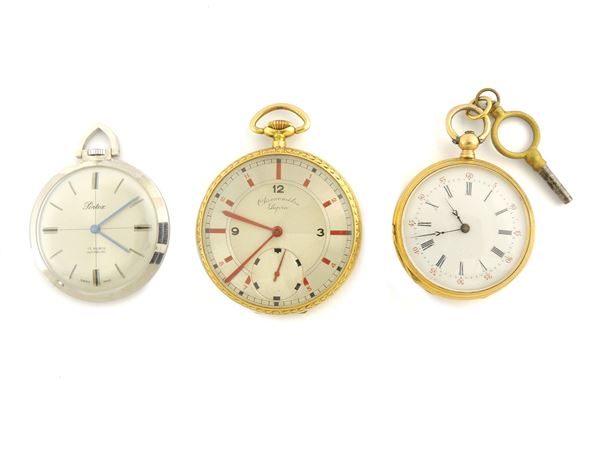 Tre orologi da tasca Portex, Supra e senza marca in oro giallo e bianco