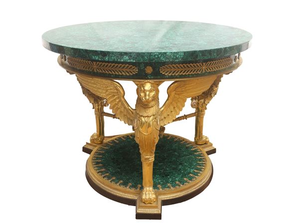 Tavolo da centro in malachite e bronzo dorato