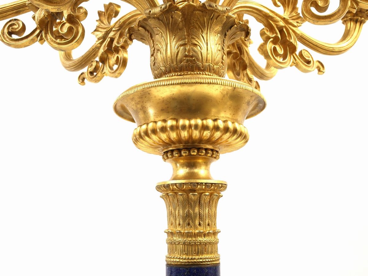 Grande Lume da Terra a Flambeau in Bronzo Dorato e Lapislazzuli