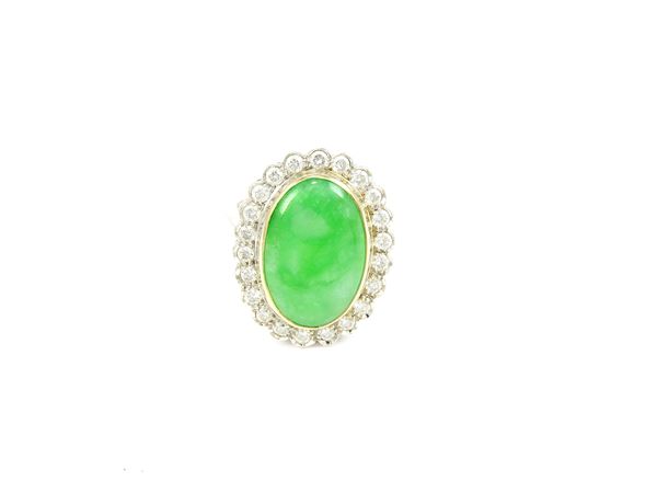 White and yellow gold daisy ring with diamonds and gree jadeite