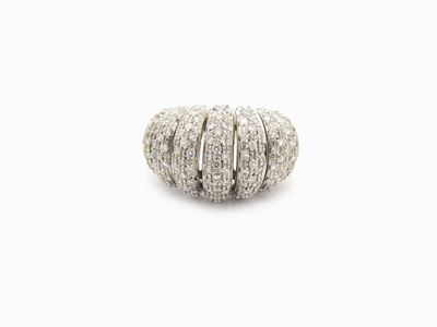 Anello in Oro Bianco e Diamanti