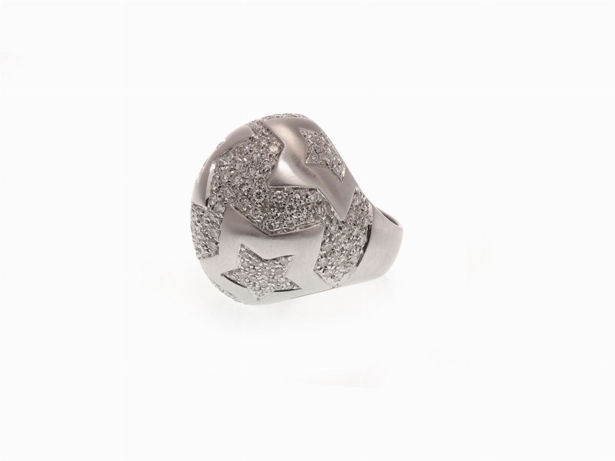 Anello Musone in Oro Bianco con Diamanti