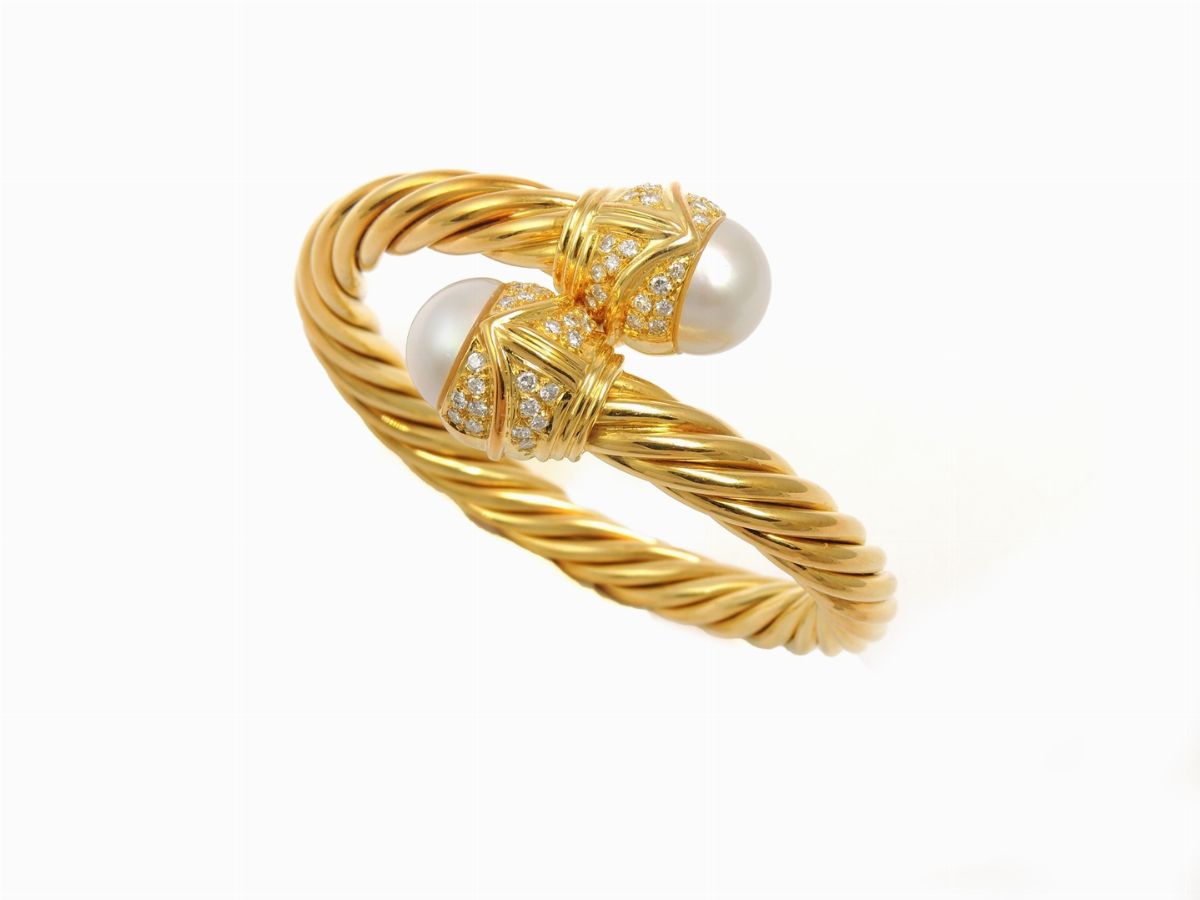 Bracciale Elastico Tufenkjian in Oro Giallo con Diamanti e Perle Mabe