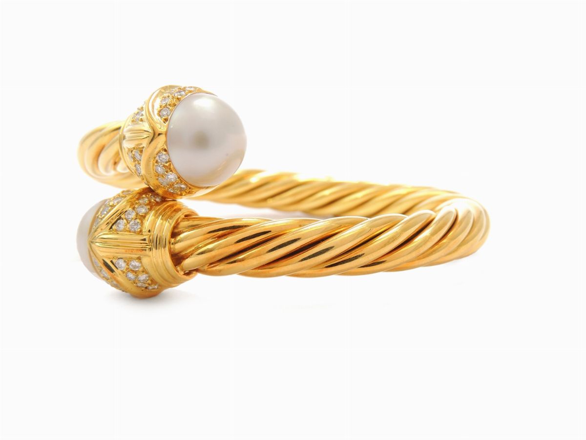 Bracciale Elastico Tufenkjian in Oro Giallo con Diamanti e Perle Mabe