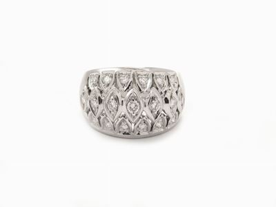 Anello Salvini in Oro Bianco con Diamanti