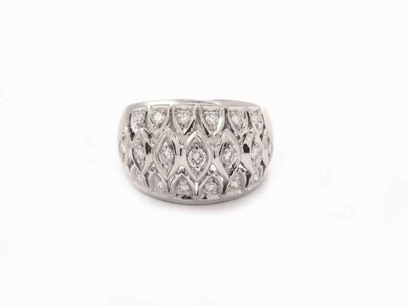 Anello Salvini in Oro Bianco con Diamanti