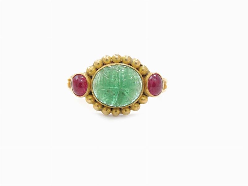 Anello in Oro Giallo con Smeraldo e Rubini