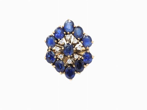 14KT yellow gold ring with sapphires and diamonds