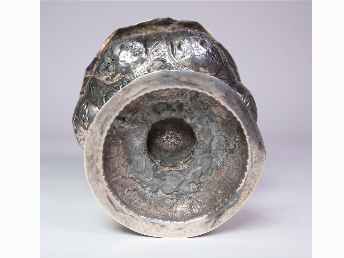 Vaso Portapamette in Lamina D'argento