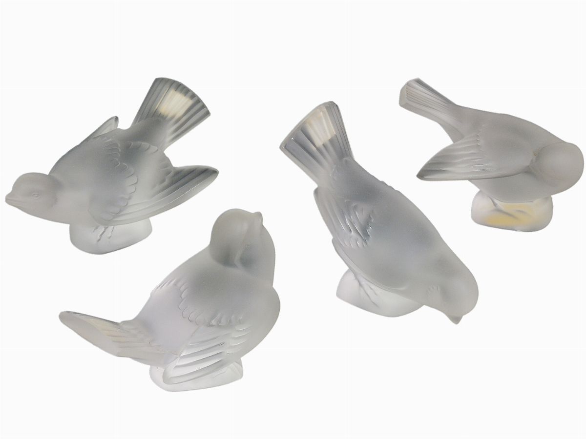 Serie di Quattro Passerotti in Cristallo Lalique