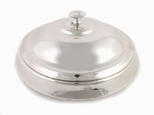 A silver plated vegetable dish