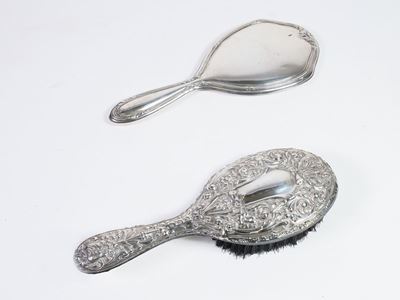 Set da Toilette Rivestito in Argento