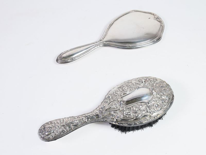Set da Toilette Rivestito in Argento
