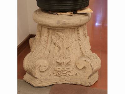 Capitello Corinzio in Pietra