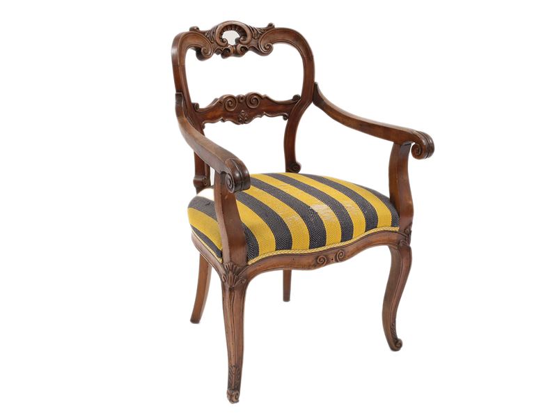 Poltroncina in Noce