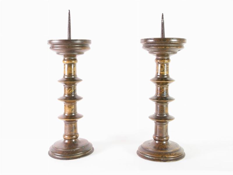 Coppia di Torciere in Bronzo