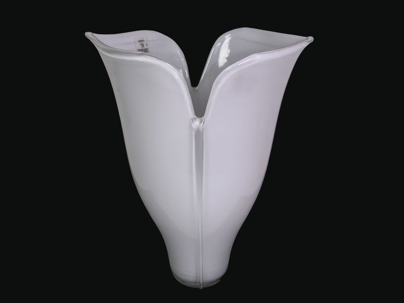 Vaso in Vetro Soffiato Lattimo Barovier e Toso Murano