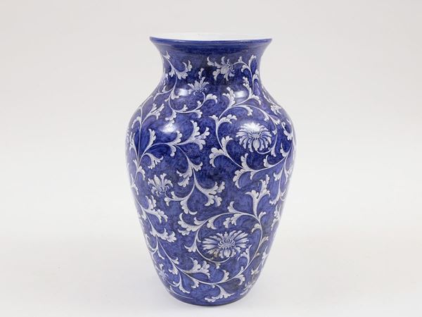 A blu and white glazed terracotta cruse  - Auction A florentine collection - Maison Bibelot - Casa d'Aste Firenze - Milano