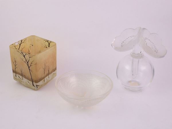 Three glass items  (France, 20th century)  - Auction The Collector's House - Villa of the Azaleas in Florence - III - III - Maison Bibelot - Casa d'Aste Firenze - Milano