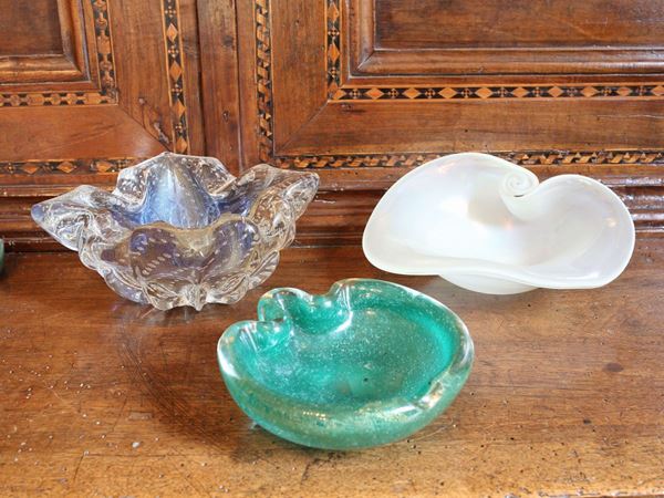 A lot of three glass ashtrays of various sizes, one signed Barovier and Toso