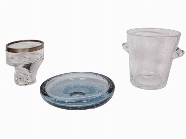 Two glass vases and an ashtray with bubbles