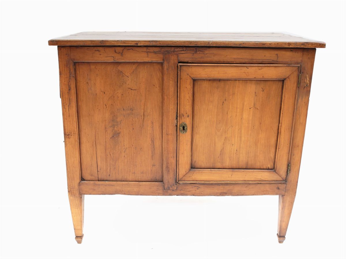 Piccola Credenza-cassettone in Noce