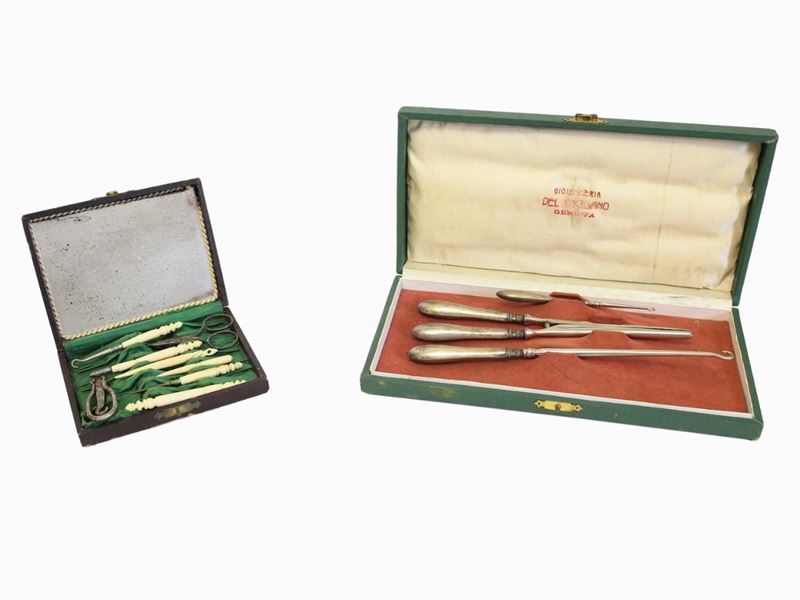 Due Necessaire