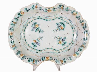 Bacinella in Maiolica, Emilia