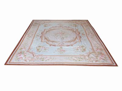 Tappeto Realizzato a Piccolo Punto in Stile Aubusson